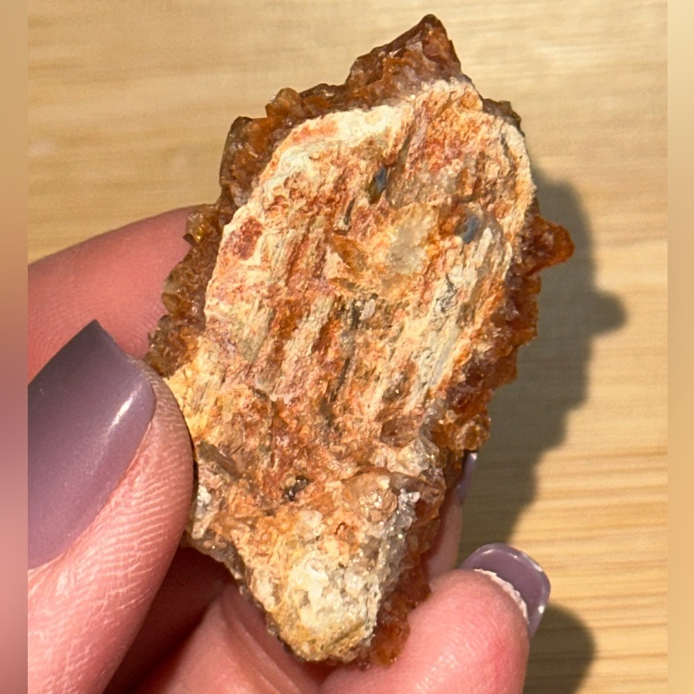 Red Quartz Crystal Cluster - Picture 5 of 8
